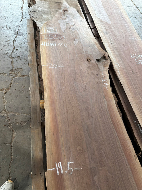 BW1720 chalk markings: 22 board feet, $550