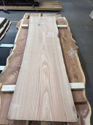 RO1707 red oak slab, full view
