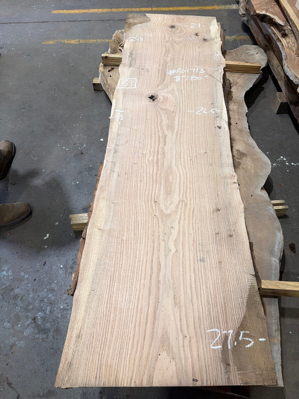 RO1713 red oak slab, full view